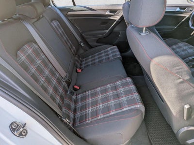 2018 Volkswagen Golf GTI 2.0T S DSG