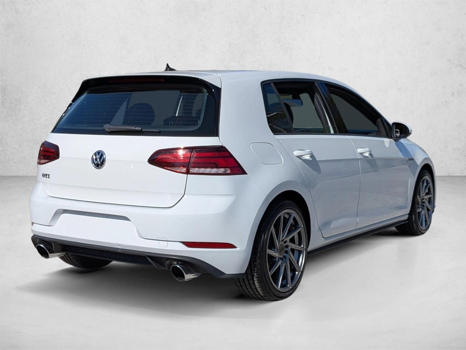 2018 Volkswagen Golf GTI 2.0T S DSG