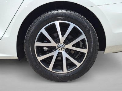 2017 Volkswagen Jetta 1.4T SE Manual
