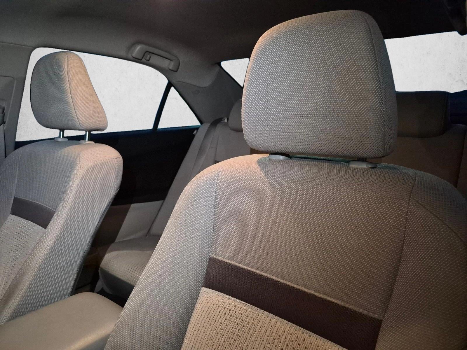 2013 Toyota Camry 4dr Sdn I4 Auto L (Natl)