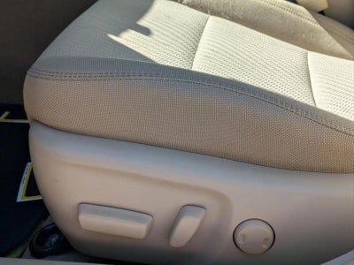 2015 Toyota Camry 4dr Sdn I4 Auto LE (Natl)