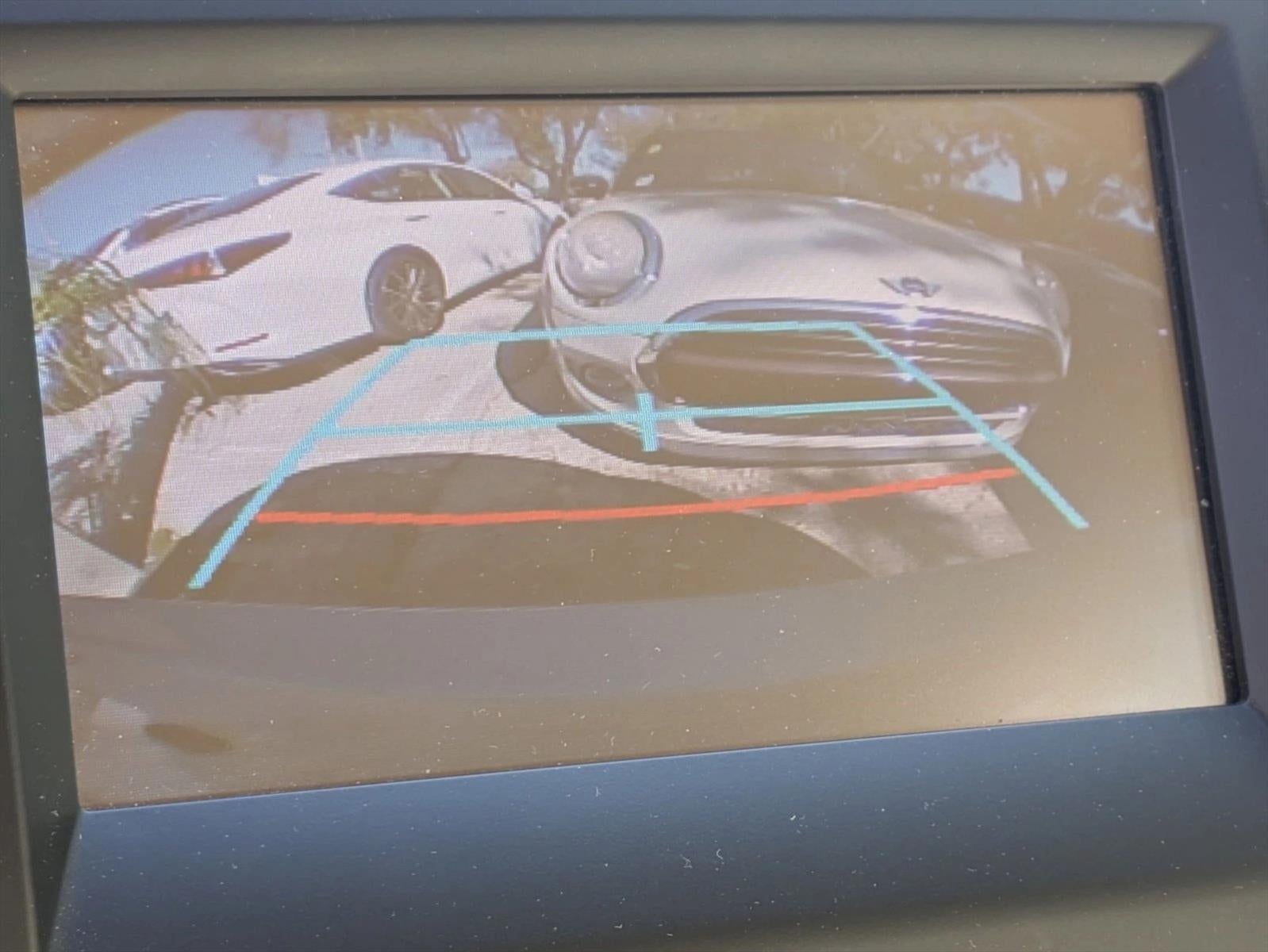 2015 Toyota Camry 4dr Sdn I4 Auto LE (Natl)