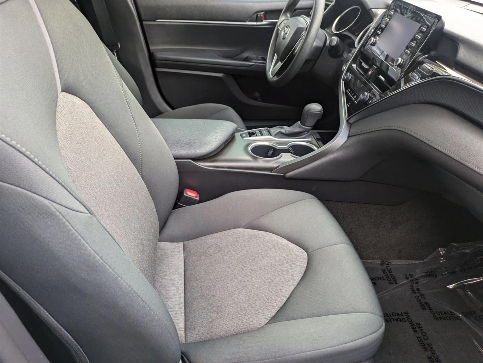 2023 Toyota Camry Hybrid LE CVT (Natl)