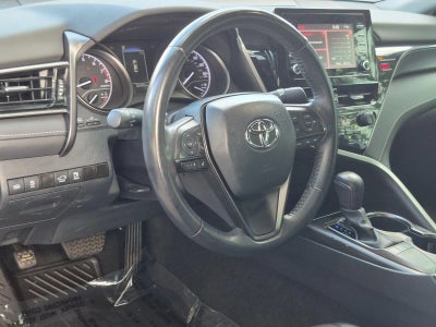 2024 Toyota Camry SE Auto (SE)