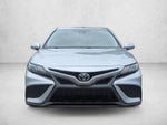 2022 Toyota Camry SE Auto (SE)