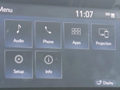 2022 Toyota Camry SE Auto (SE)