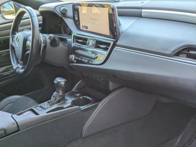 2023 Lexus ES 300h F SPORT Handling FWD