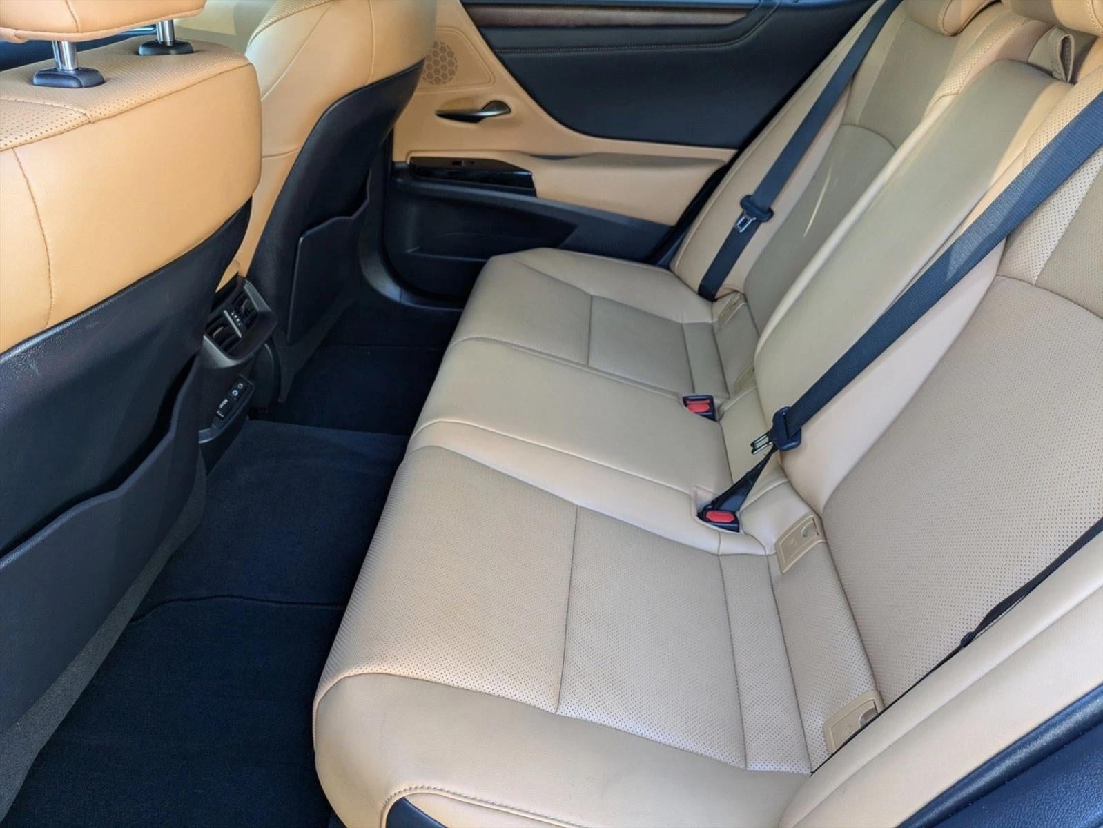 2024 Lexus ES 250 AWD