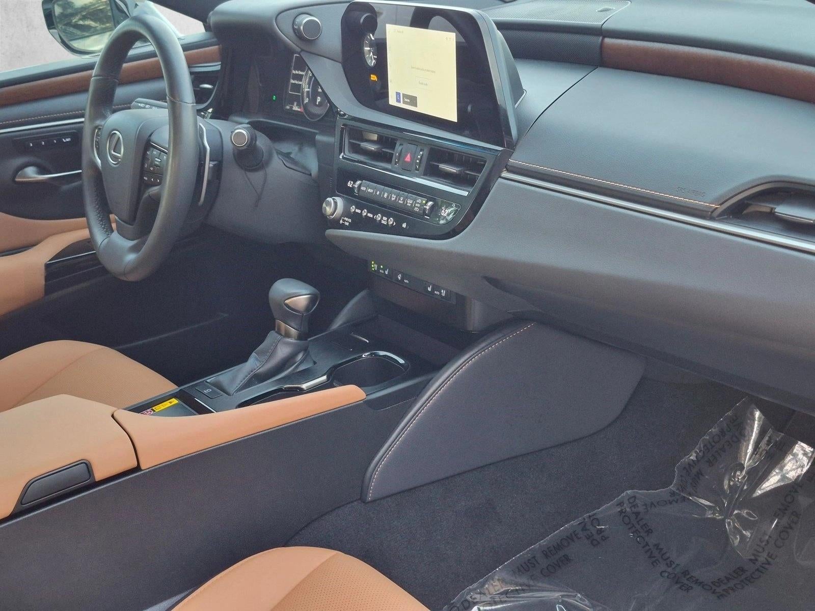 2024 Lexus ES 250 AWD