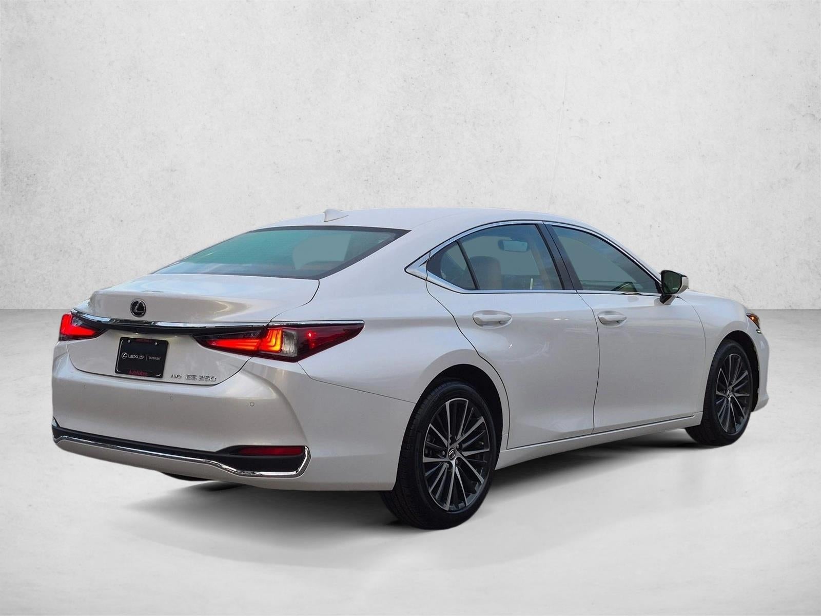 2024 Lexus ES 250 AWD