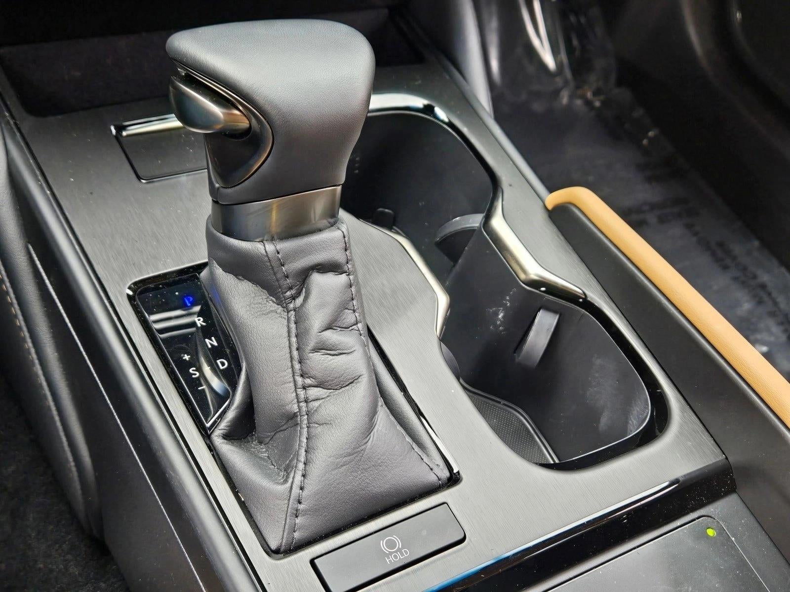 2024 Lexus ES 250 AWD