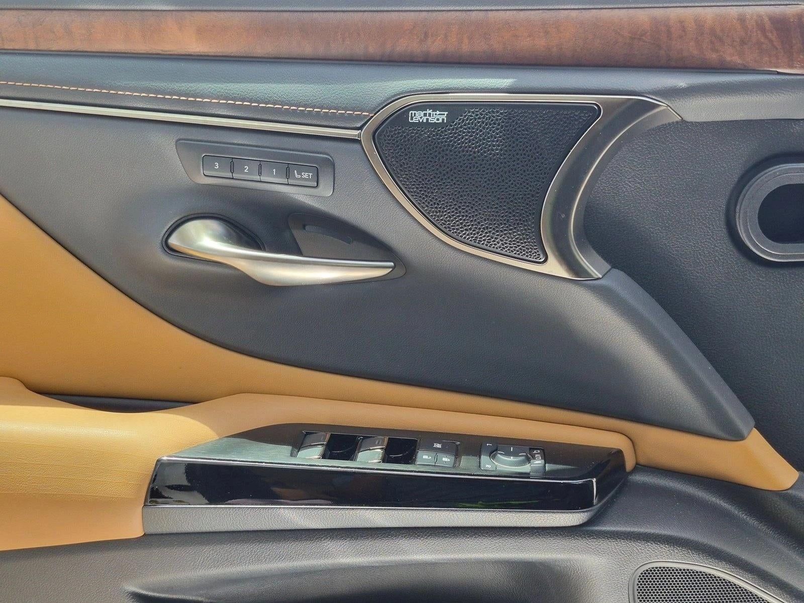 2022 Lexus ES 300h FWD