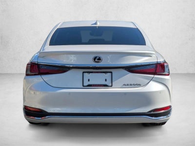 2025 Lexus ES 300h Luxury FWD