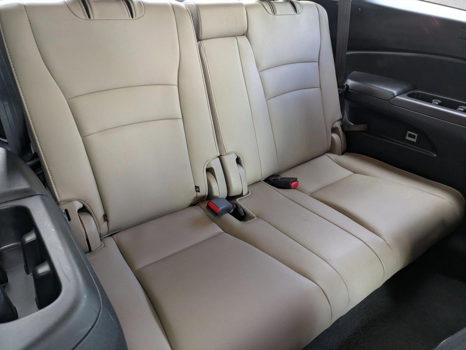 2021 Honda Pilot Touring 7-Passenger 2WD