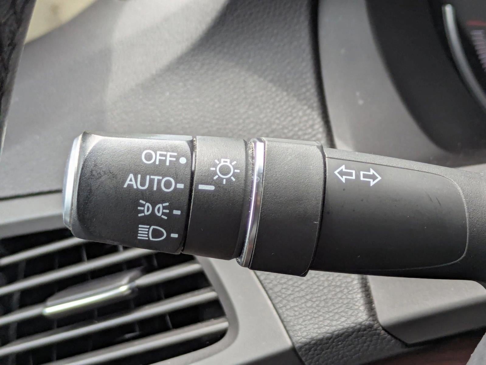 2015 Acura MDX SH-AWD with Technology Package