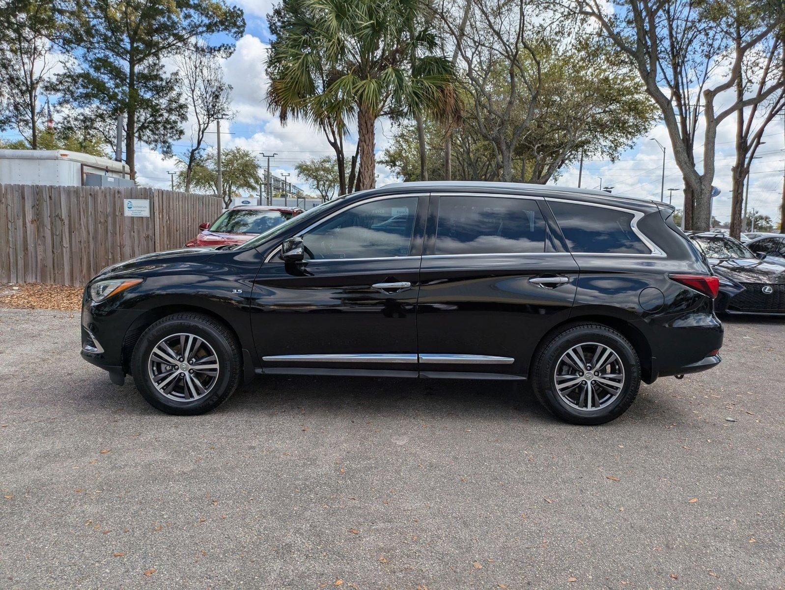 2019 INFINITI QX60 LUXE FWD