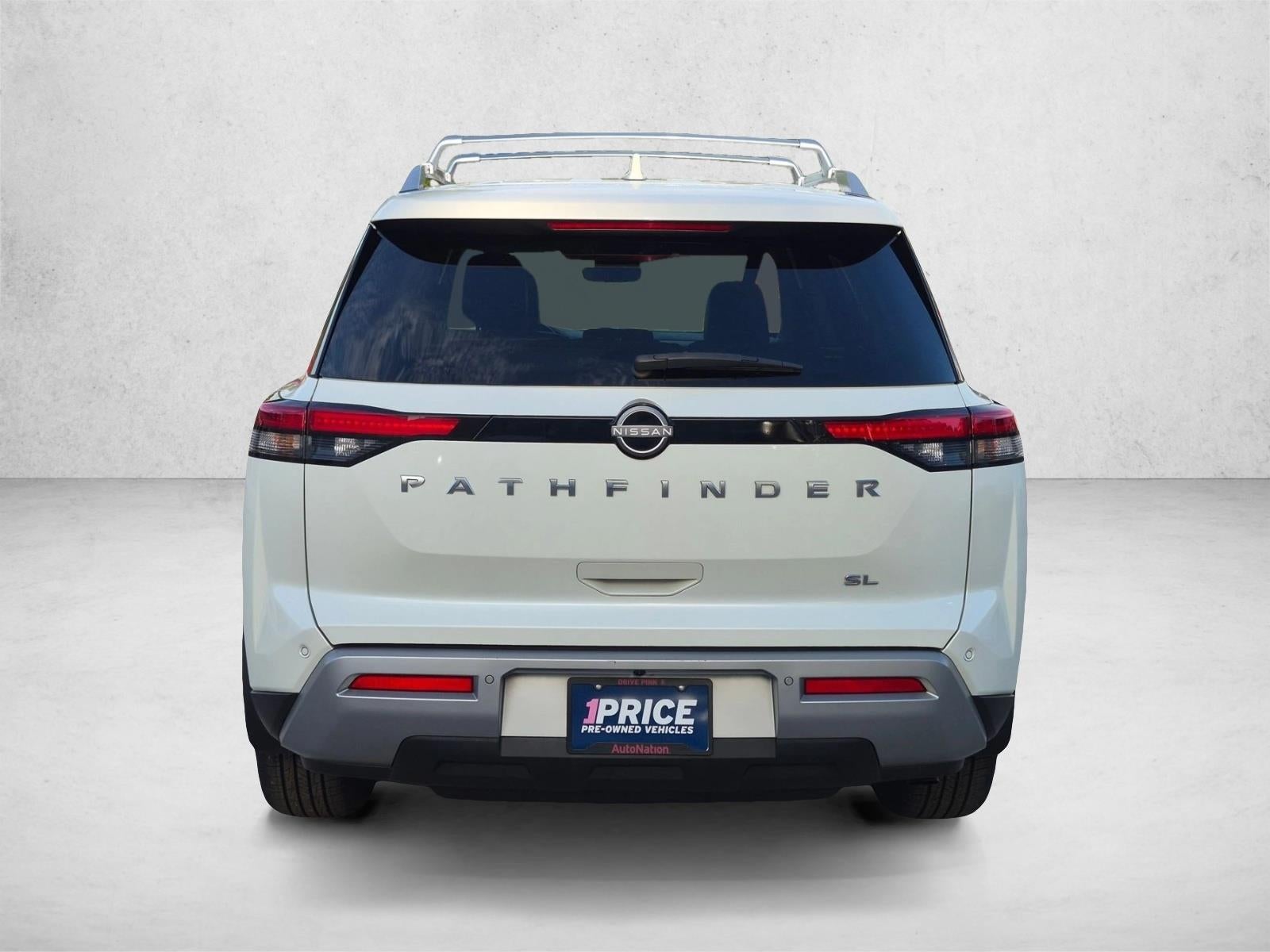 2023 Nissan Pathfinder SL 2WD