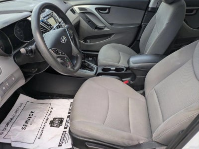 2016 Hyundai ELANTRA 4dr Sdn Auto SE