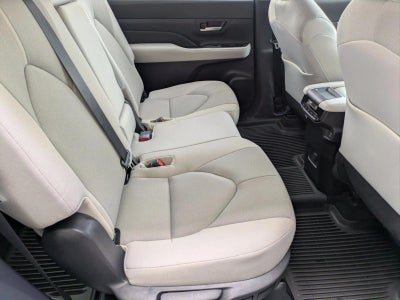 2025 Toyota Grand Highlander Hybrid LE AWD (Natl)