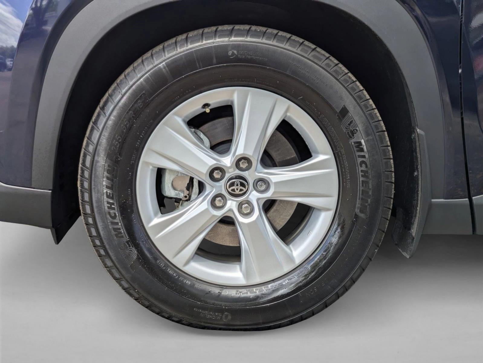 2025 Toyota Grand Highlander Hybrid LE AWD (Natl)