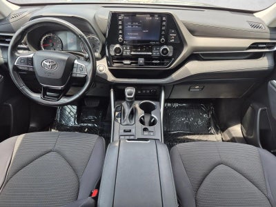 2021 Toyota Highlander LE AWD (Natl)