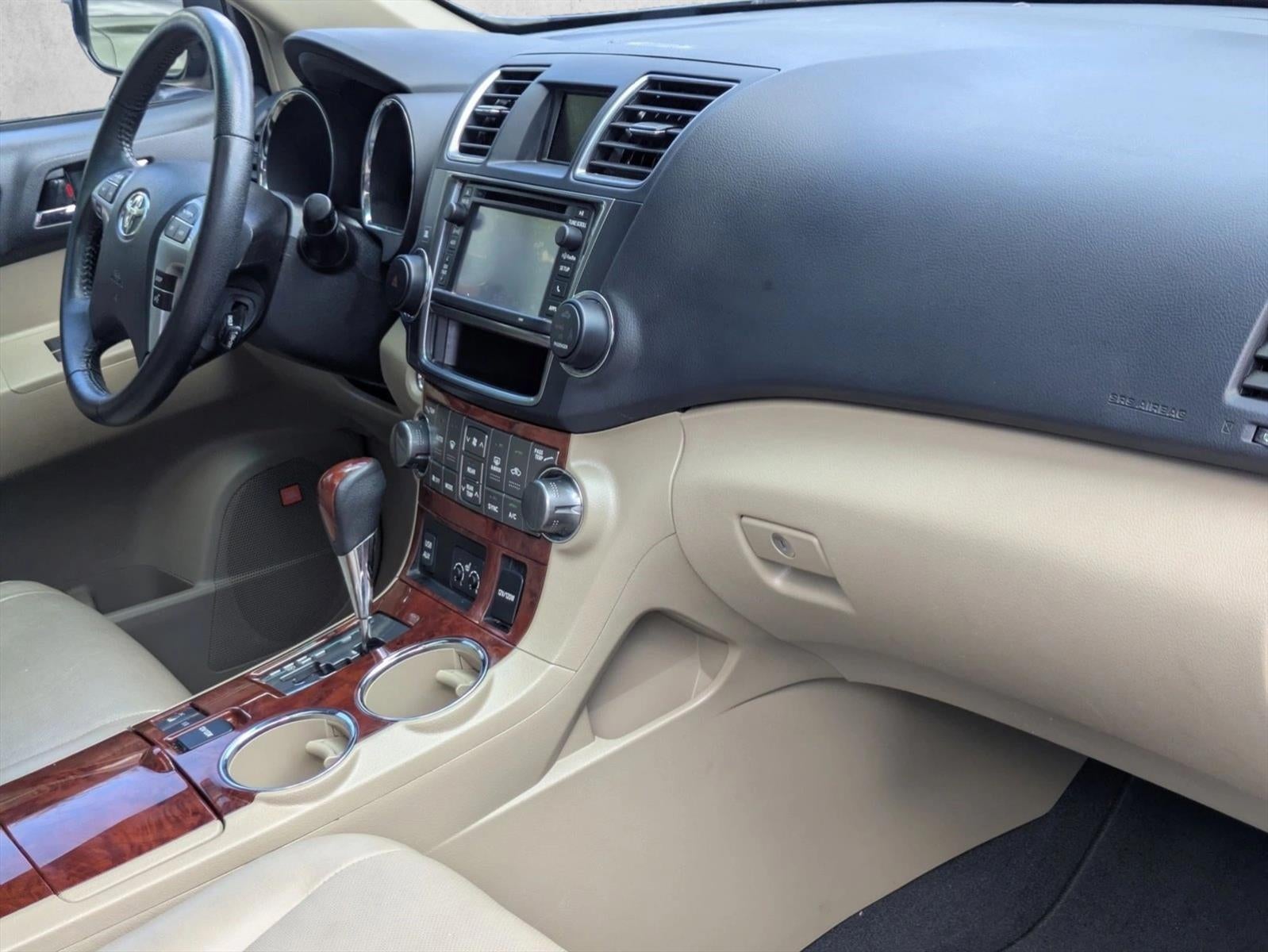 2013 Toyota Highlander 4WD 4dr V6 Limited (Natl)