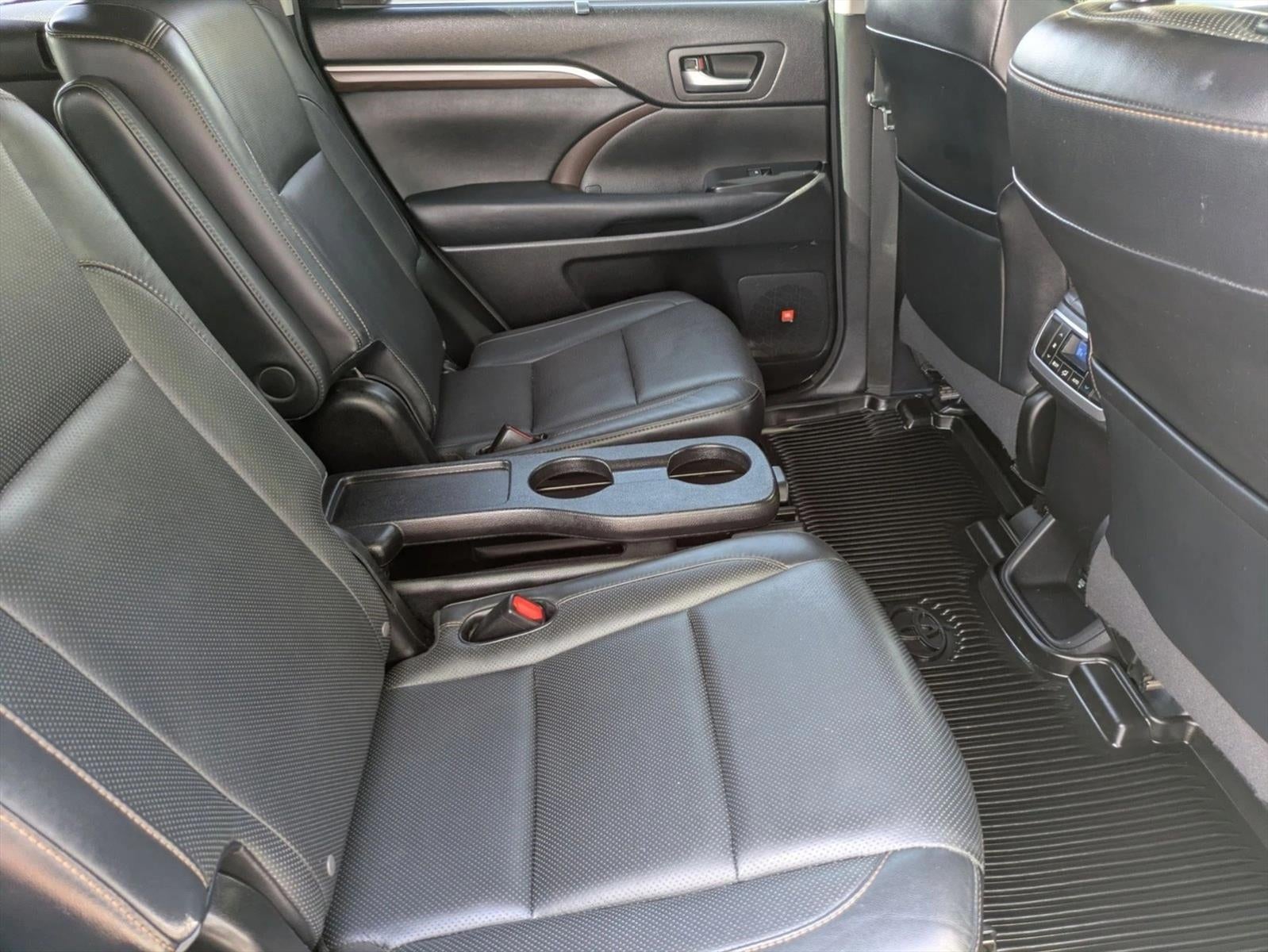 2015 Toyota Highlander AWD 4dr V6 Limited (Natl)