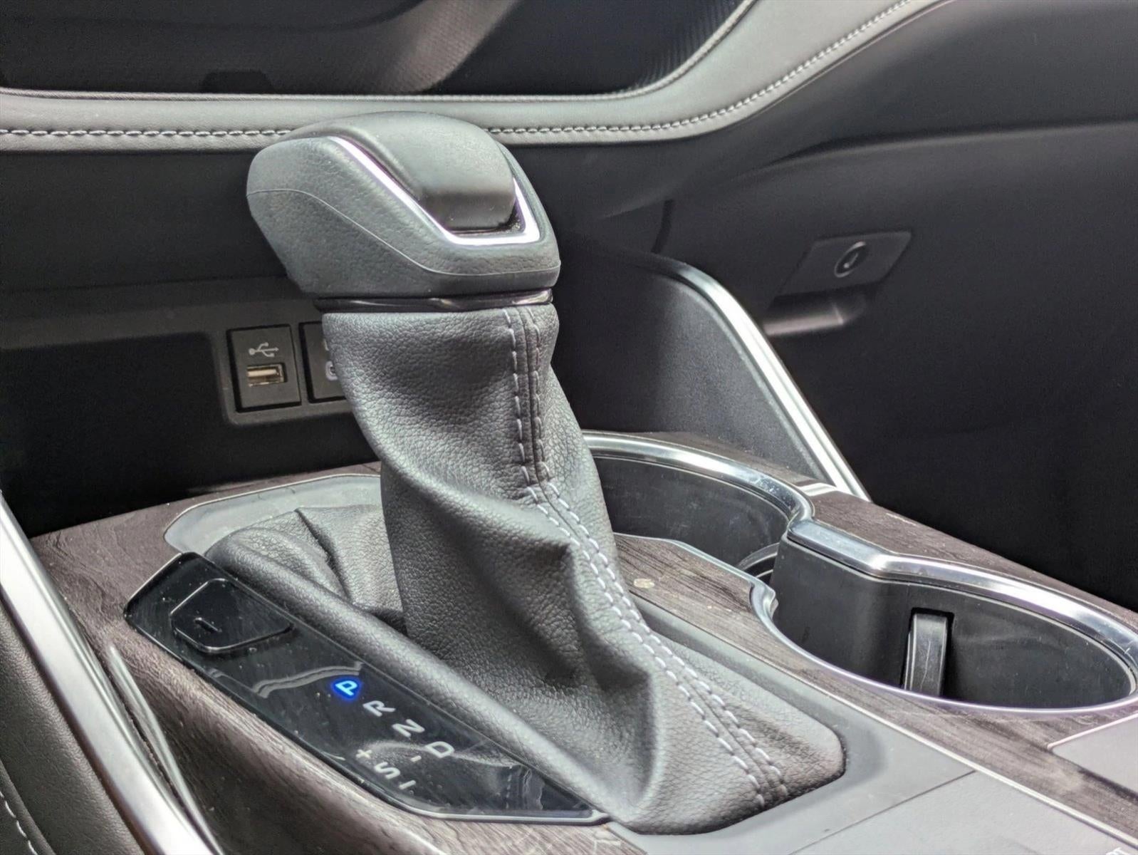 2025 Toyota Highlander Hybrid Platinum AWD (Natl)