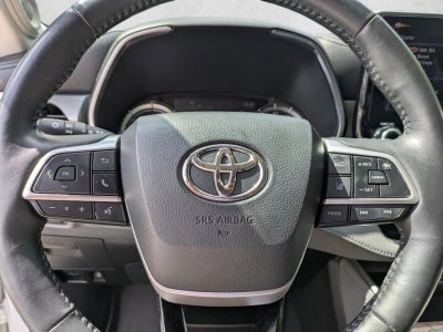 2022 Toyota Highlander Hybrid Platinum AWD (Natl)