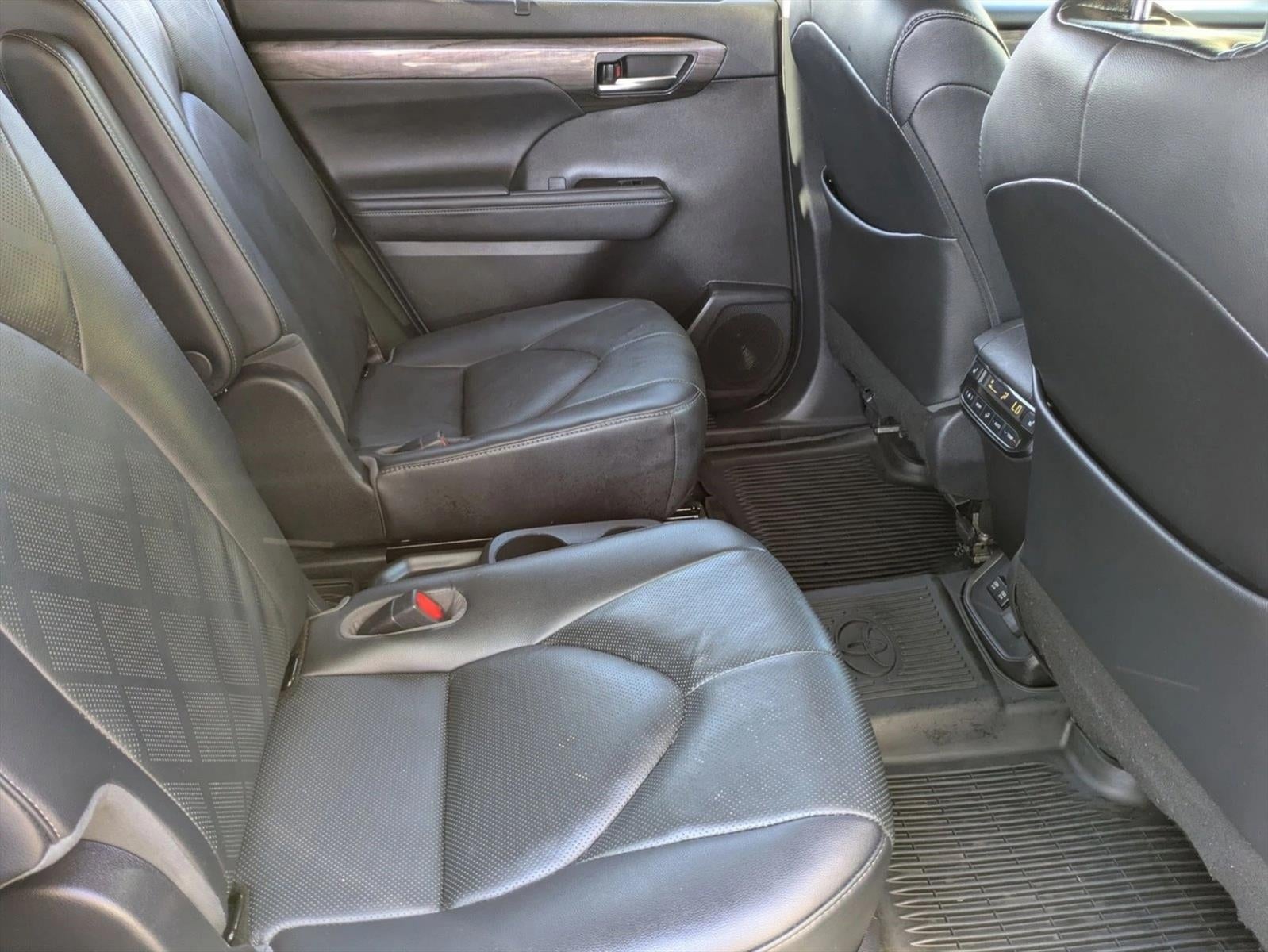 2020 Toyota Highlander Hybrid Platinum FWD (Natl)