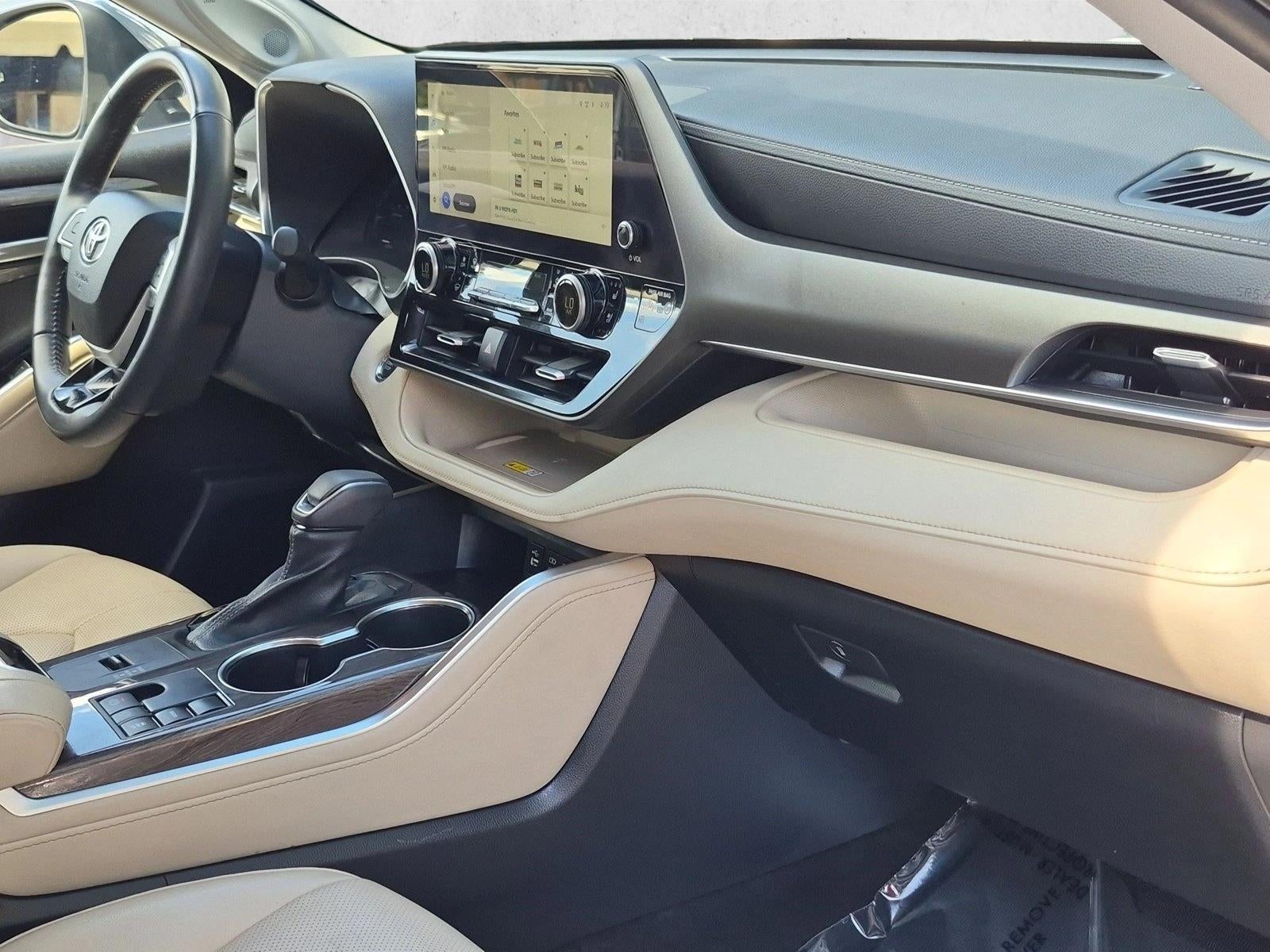 2023 Toyota Highlander Limited FWD (GS)
