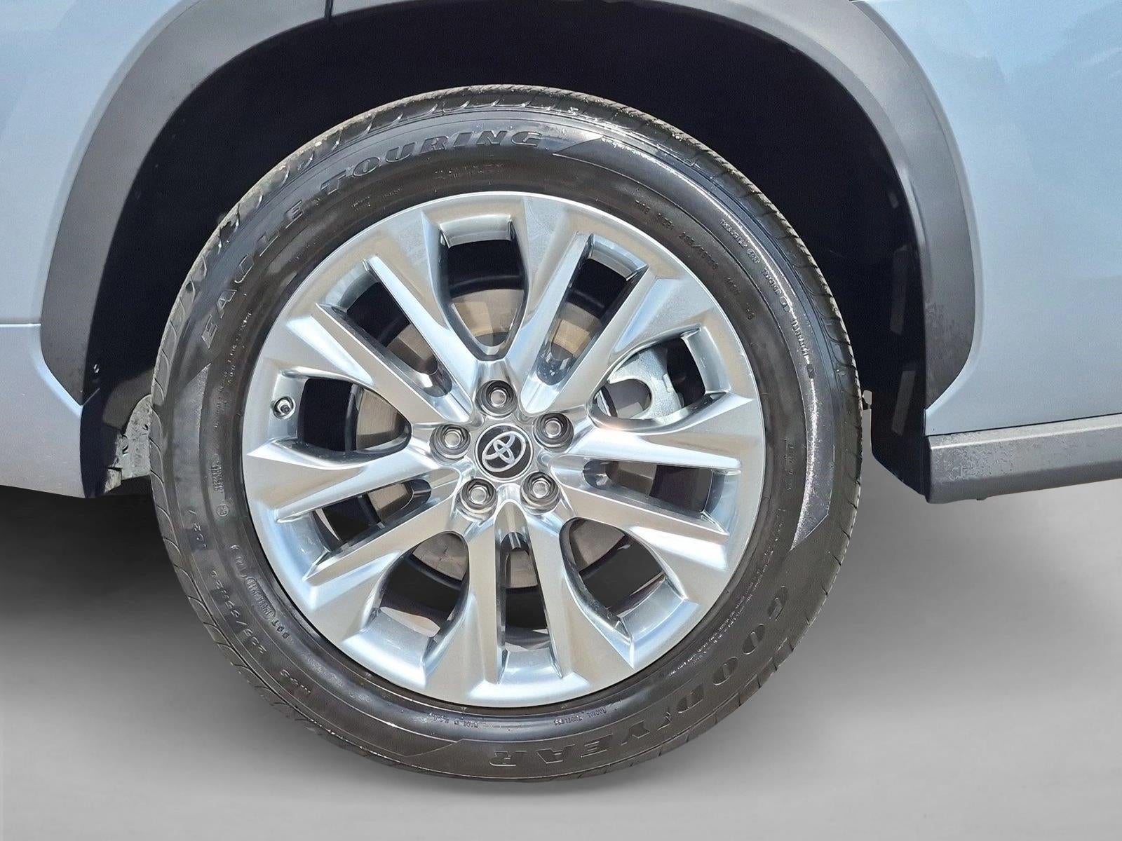 2023 Toyota Highlander Limited FWD (GS)