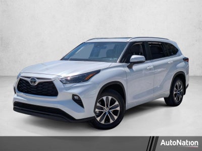 2024 Toyota Highlander XLE FWD (Natl)