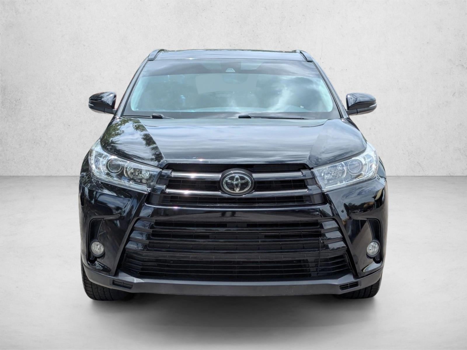 2017 Toyota Highlander SE V6 FWD (Natl)