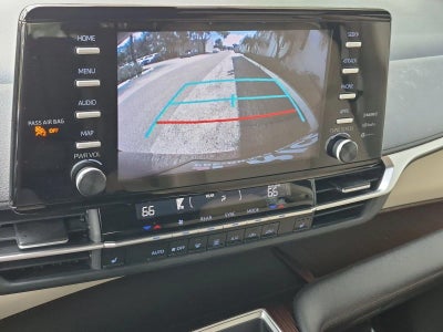 2023 Toyota Sienna XLE FWD 8-Passenger (Natl)