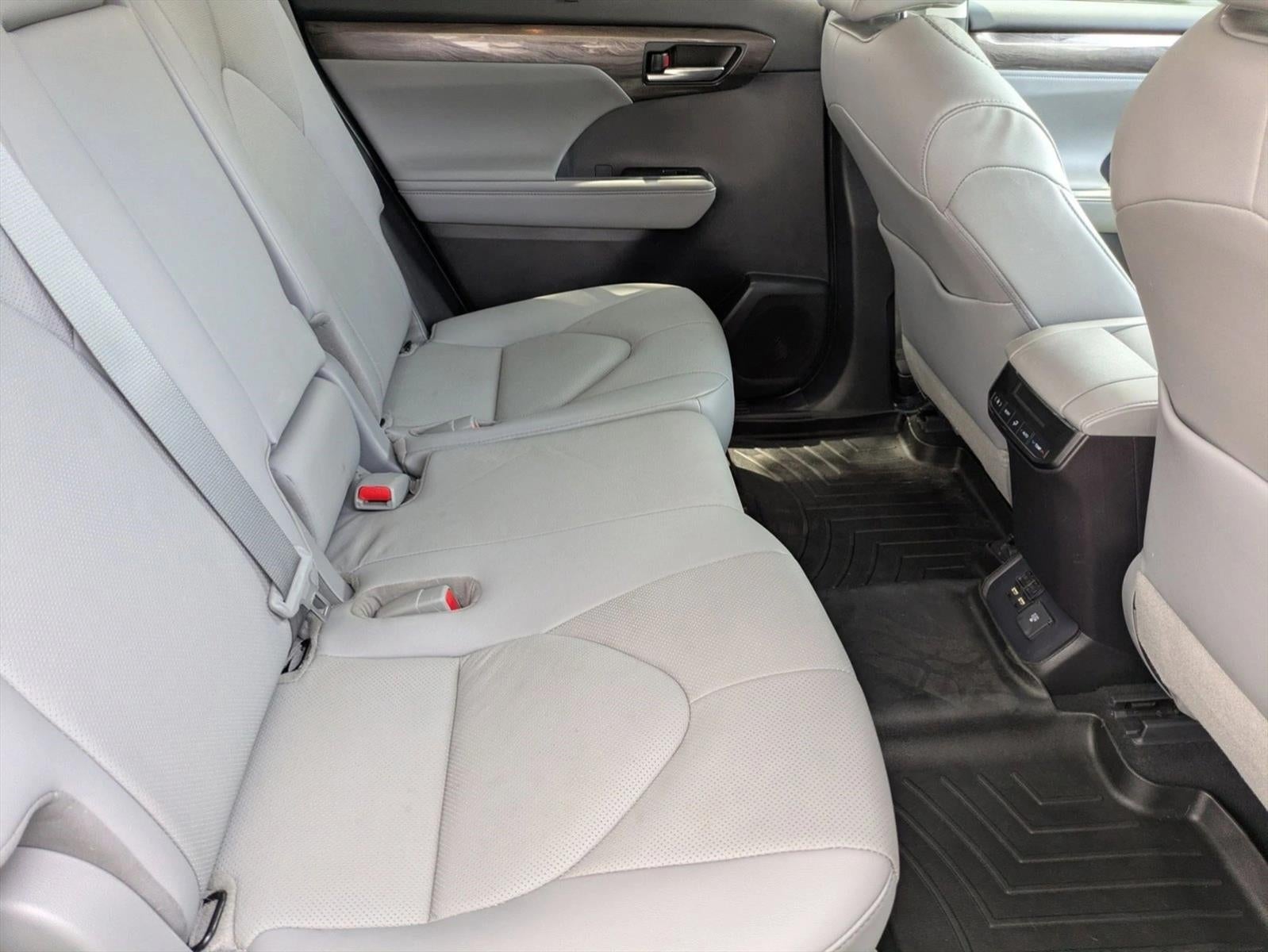 2021 Toyota Highlander Limited FWD (GS)