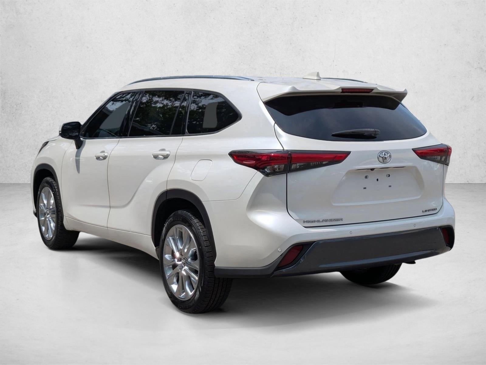 2021 Toyota Highlander Limited FWD (GS)