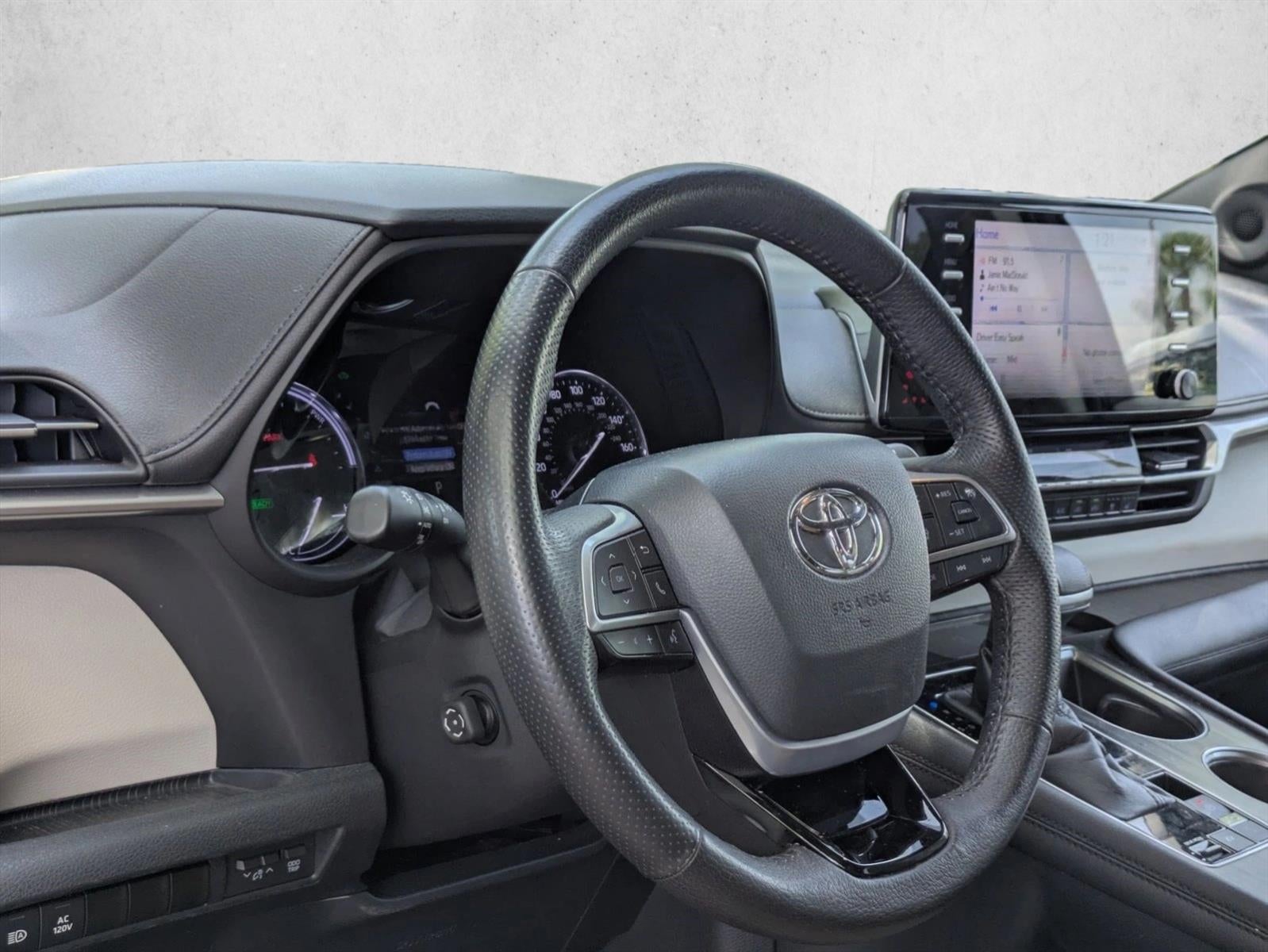2021 Toyota Sienna Limited FWD 7-Passenger (GS)