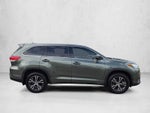 2018 Toyota Highlander LE Plus V6 FWD (SE)