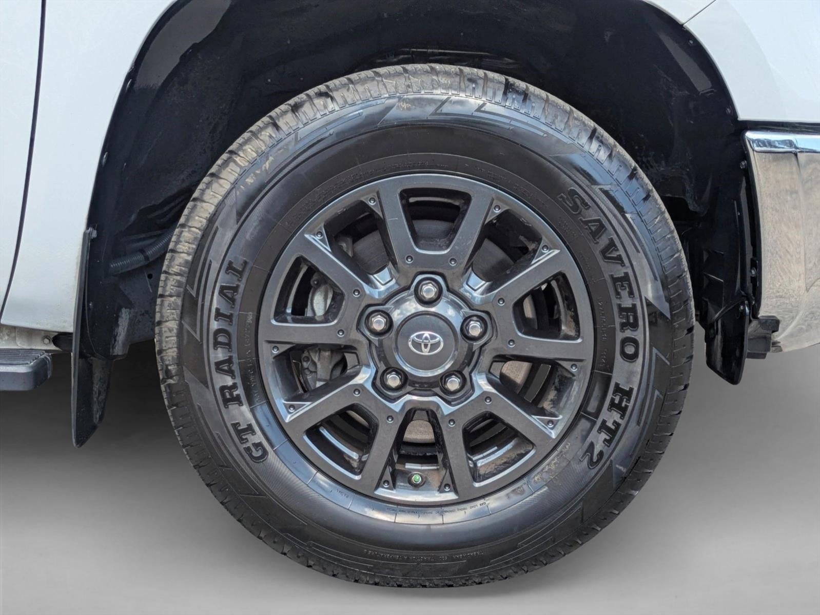 2021 Toyota Tundra 2WD 2WD SR5 CrewMax 5.5' Bed 5.7L (SE)