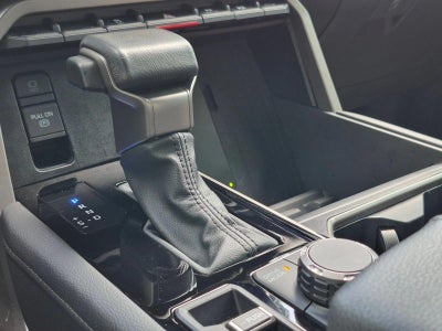 2025 Toyota Tundra 4WD 4WD Limited CrewMax 6.5' Bed (Natl)