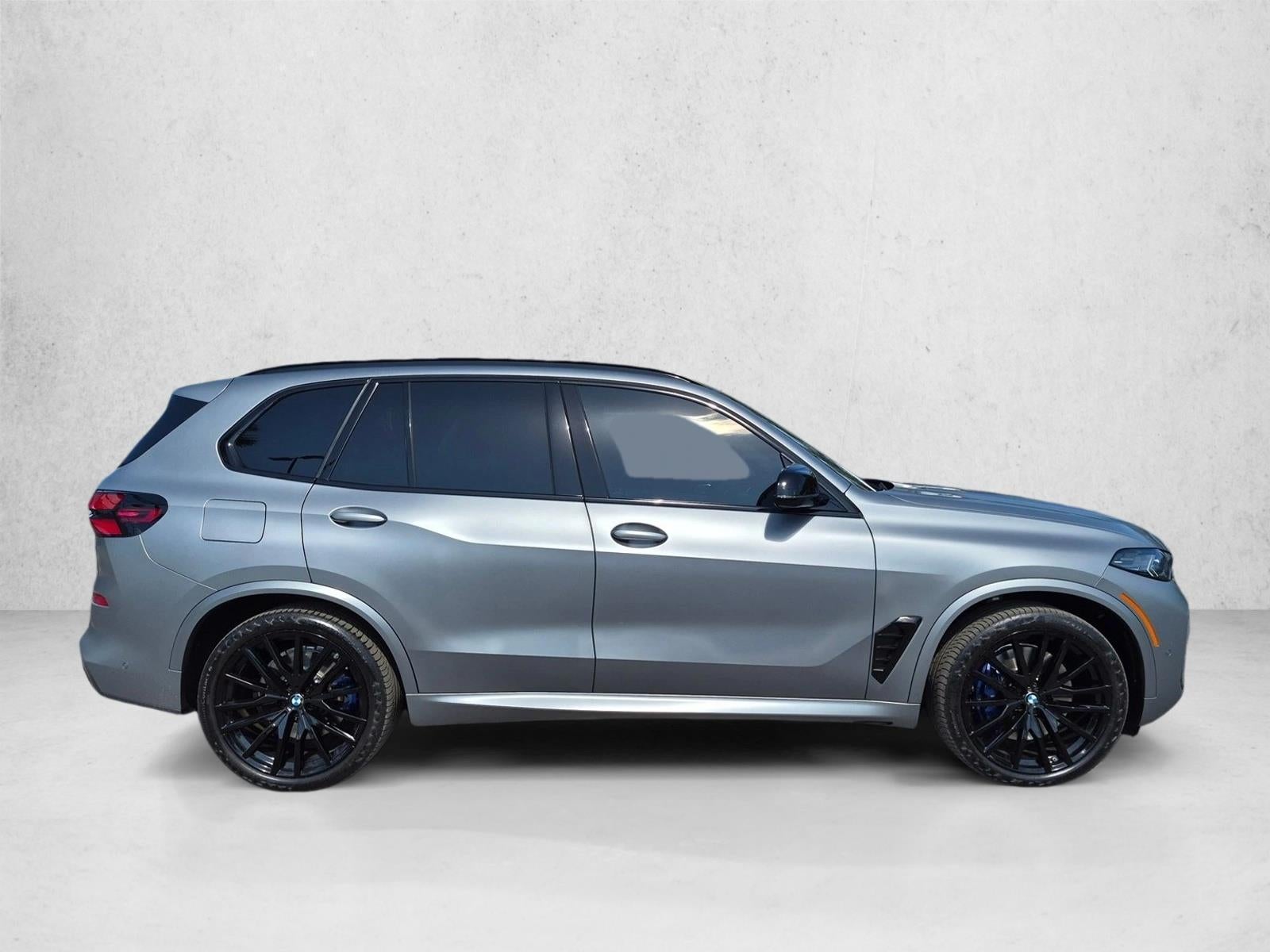 2024 BMW X5 M60i Sports Activity Vehicle