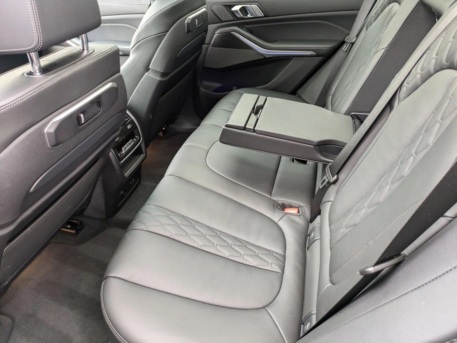 2025 BMW X5 M60i Sports Activity Vehicle