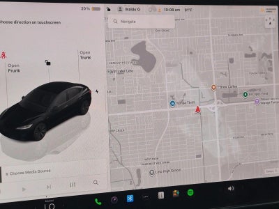 2025 Tesla Model 3 Standard RWD