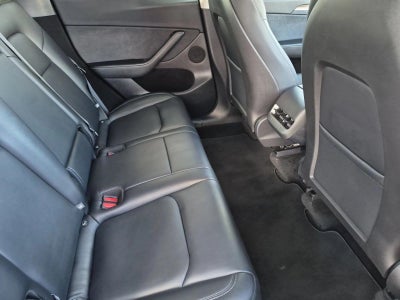 2025 Tesla Model Y Long Range RWD *Ltd Avail*