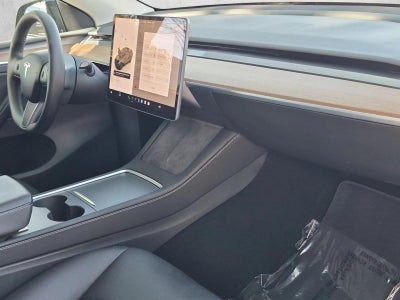 2025 Tesla Model Y Long Range RWD *Ltd Avail*