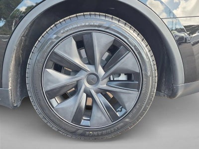 2025 Tesla Model Y Long Range RWD *Ltd Avail*