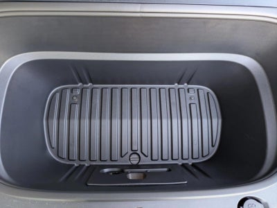 2026 Tesla Model Y Long Range Launch Series AWD *Ltd Avail*