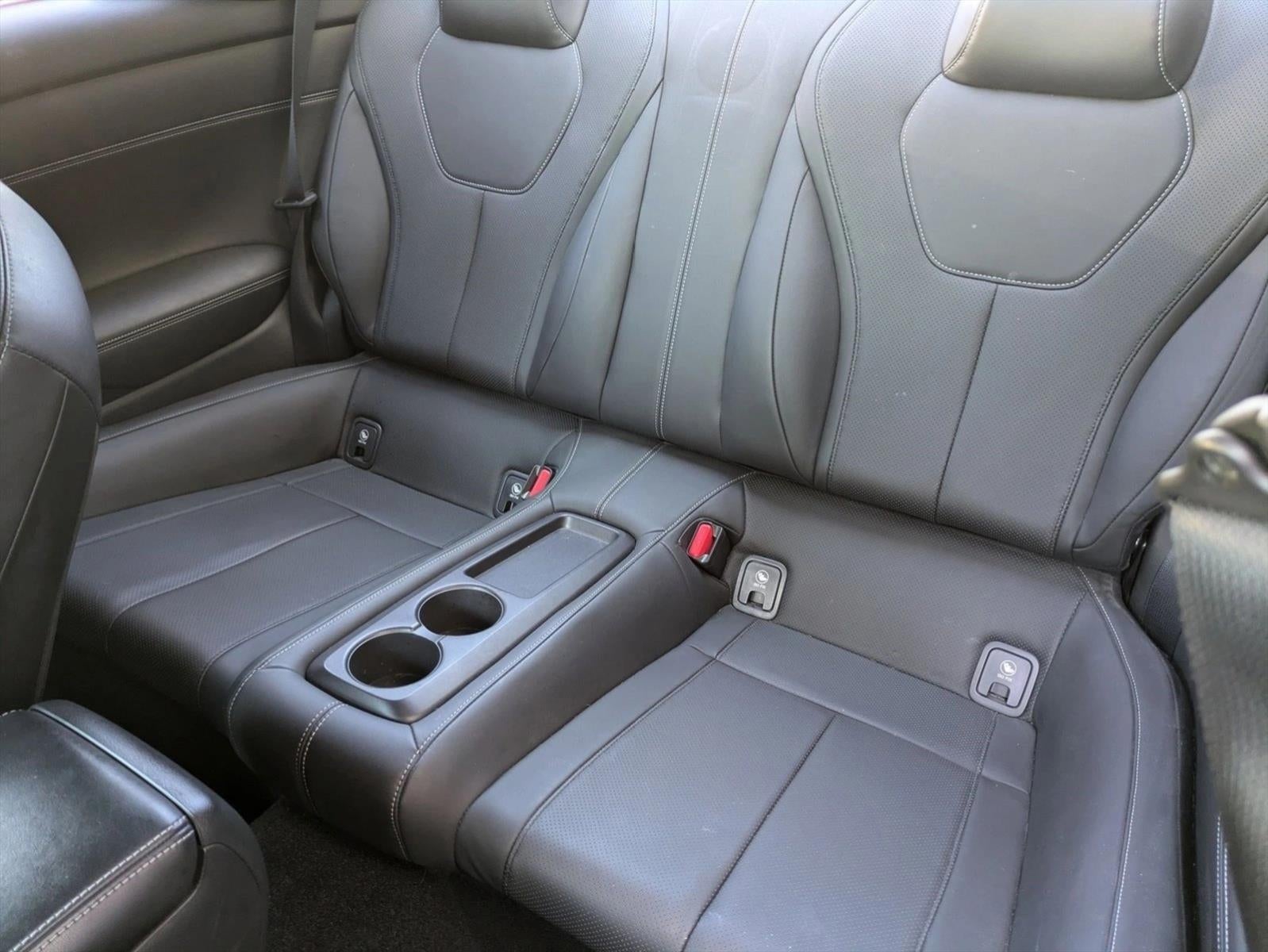 2017 INFINITI Q60 Sport RWD