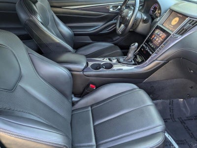 2017 INFINITI Q60 Sport RWD